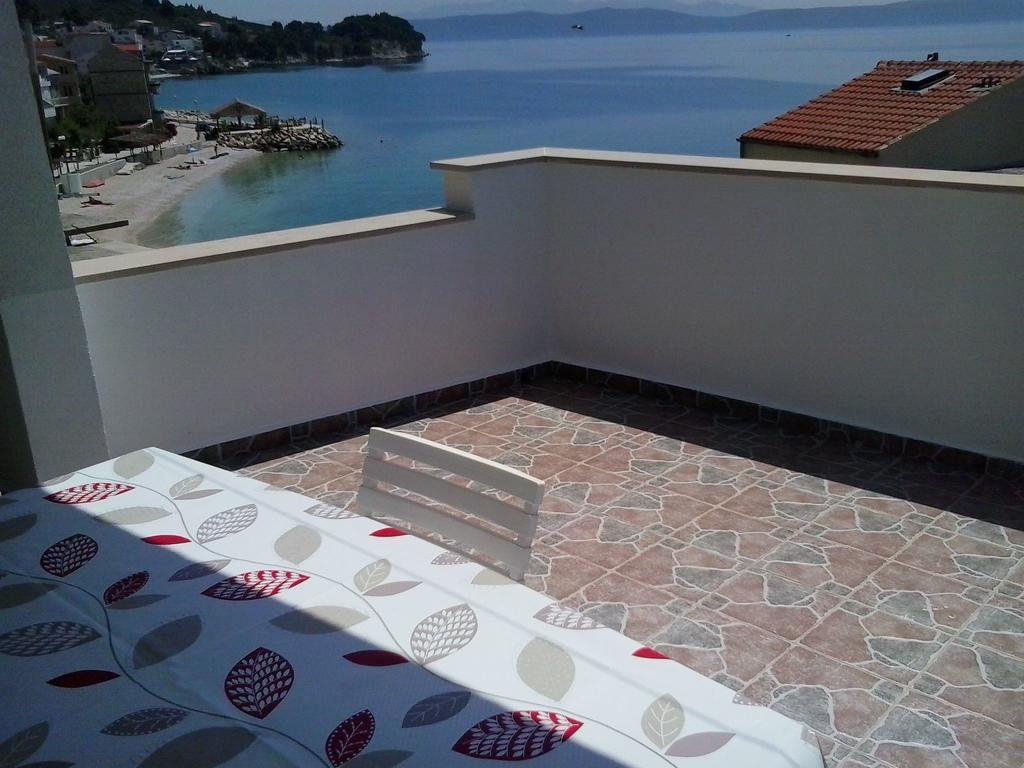 The Power Of Adriatic Sea Appartamento Drasnice Esterno foto