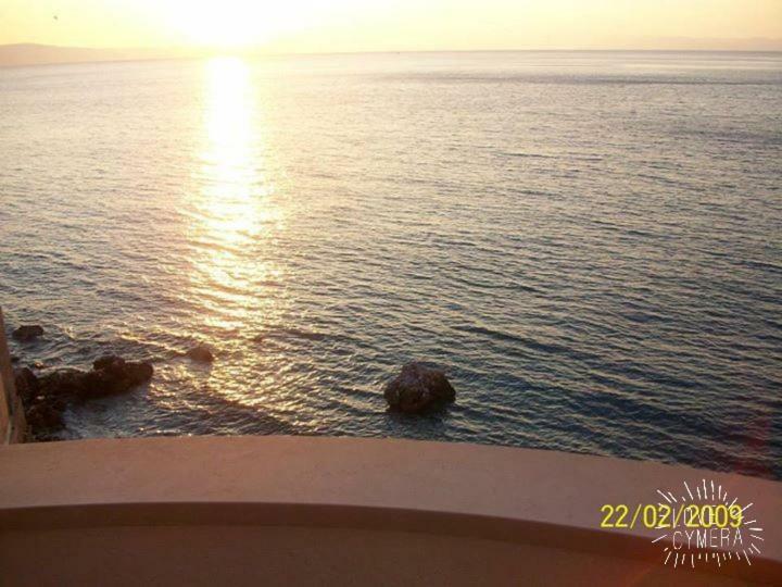 The Power Of Adriatic Sea Appartamento Drasnice Esterno foto